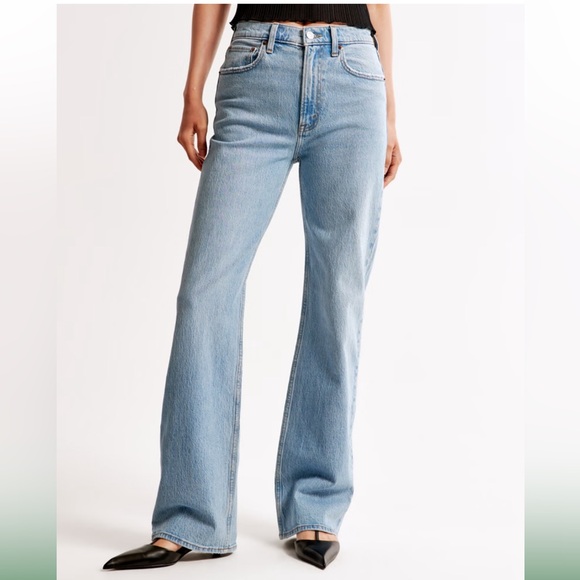 Abercrombie & Fitch Denim - Abercrombie High Rise 90s Relaxed Jean - 12 Short